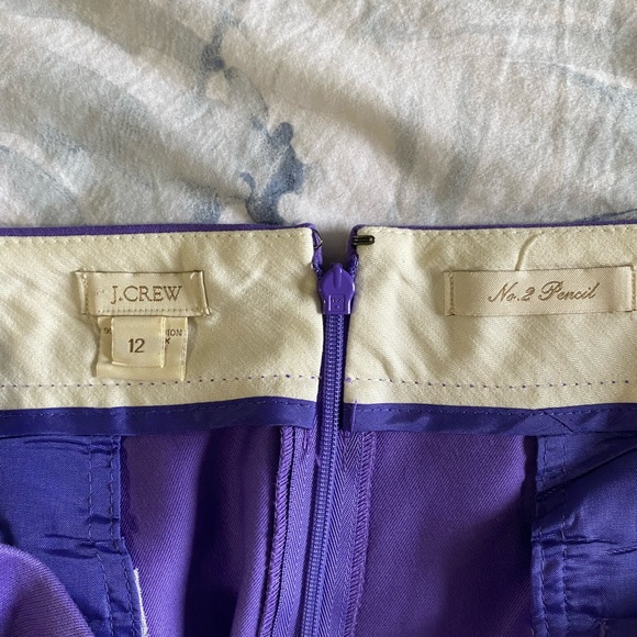 J CREW No. 2 pencil skirt in double surge purple
Size 12, good condition - Picture 2 of 6